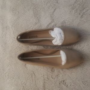 NWOT tan dress shoes